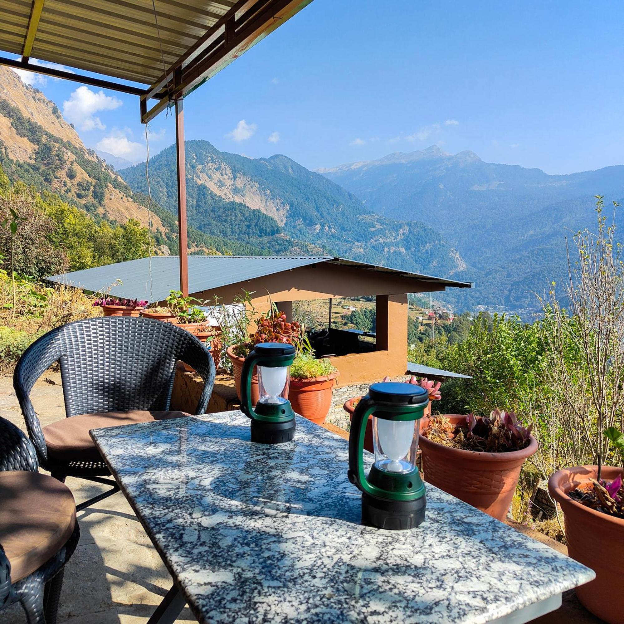 Cafe Buransh Villa Sari Eksteriør bilde