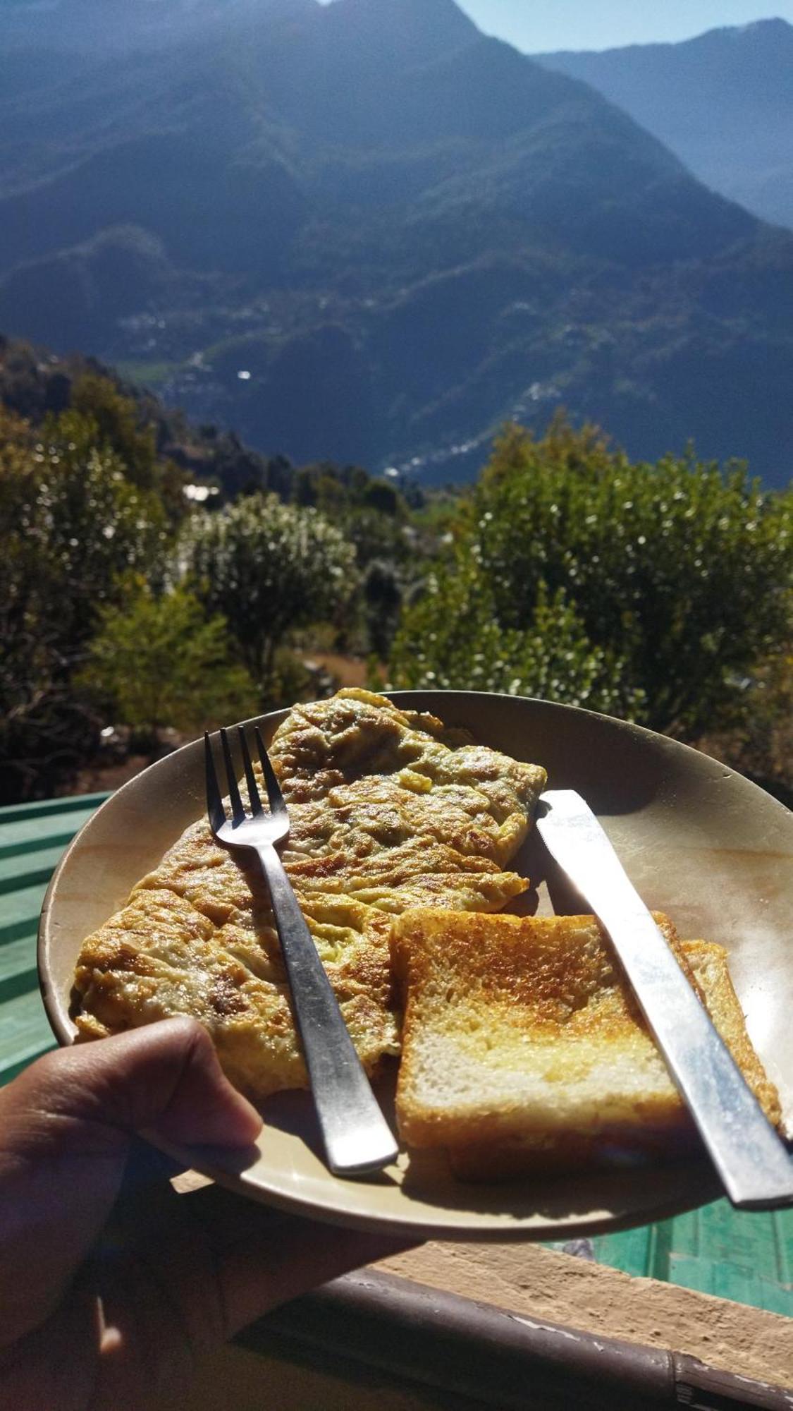 Cafe Buransh Villa Sari Eksteriør bilde